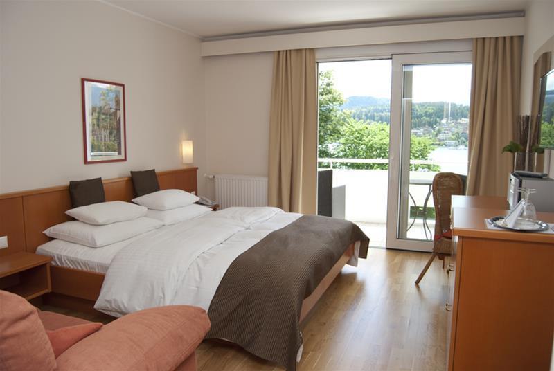 Seehotel Europa Velden am Wörthersee Buitenkant foto